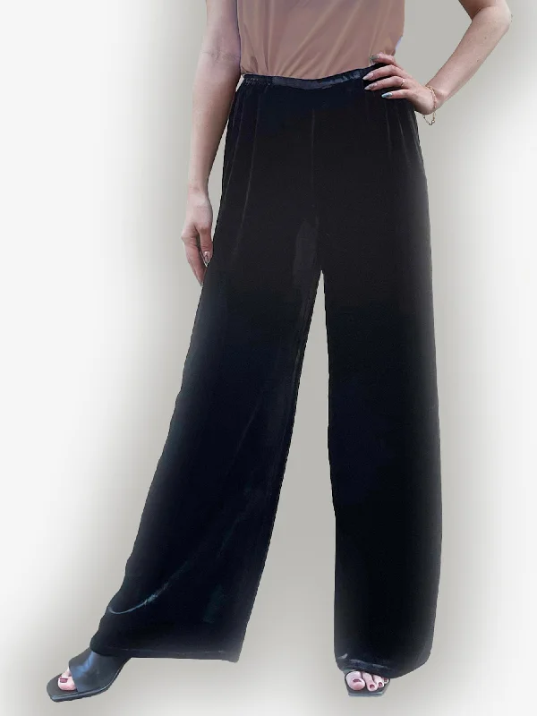 Relaxed Velvet Pant