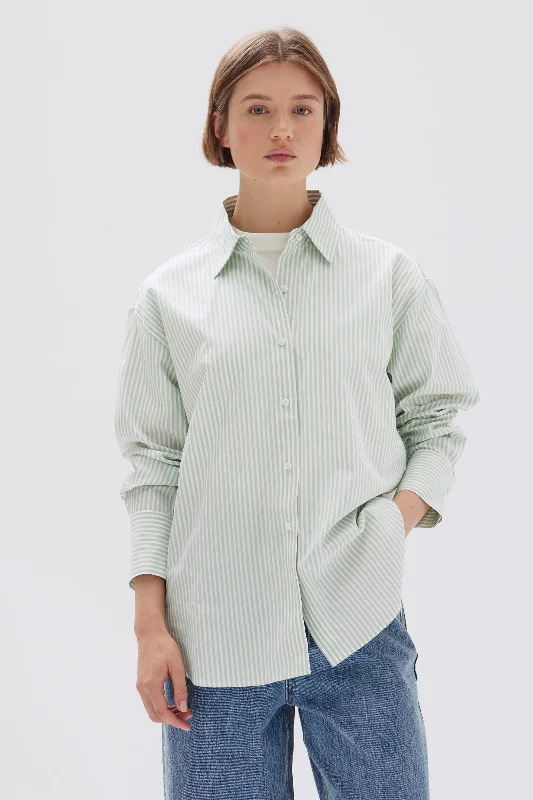 Signature Poplin Shirt